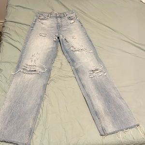 High-waisted Distressed Wide-Legged Zara Light-wash Jeans